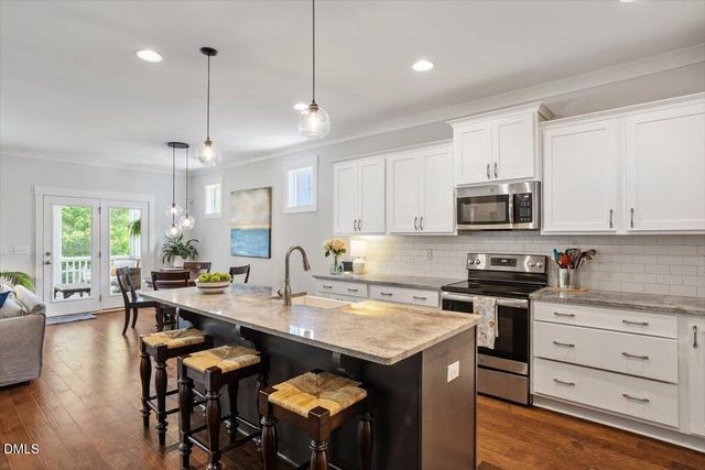345 Chauncey Circle, Chapel Hill, NC 27516
