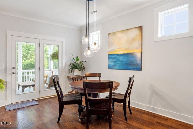 345 Chauncey Circle, Chapel Hill, NC 27516