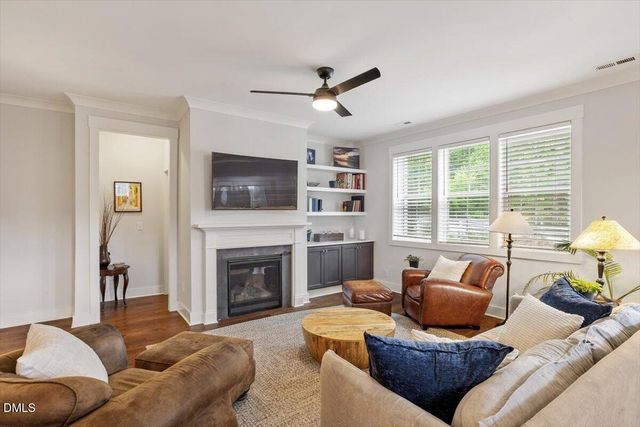 345 Chauncey Circle, Chapel Hill, NC 27516