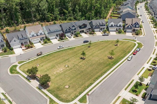 345 Chauncey Circle, Chapel Hill, NC 27516