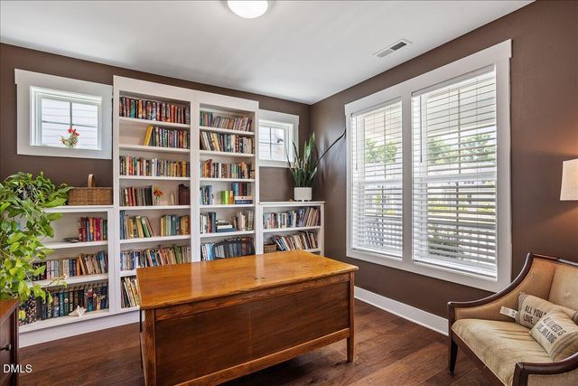 345 Chauncey Circle, Chapel Hill, NC 27516