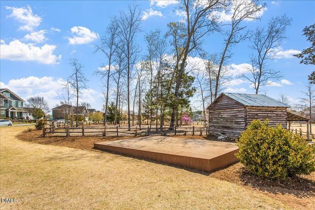 345 Chauncey Circle, Chapel Hill, NC 27516