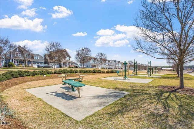 345 Chauncey Circle, Chapel Hill, NC 27516