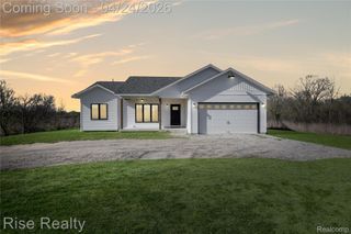 4399 E Bristol Road, Burton, MI 48519