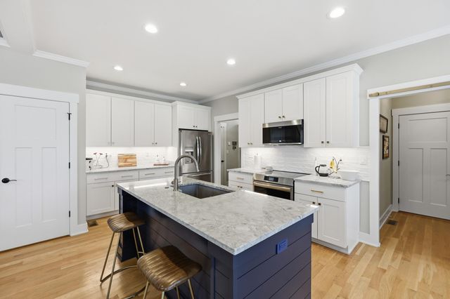 3800 Stolen Horse Trace, Lexington, KY 40509