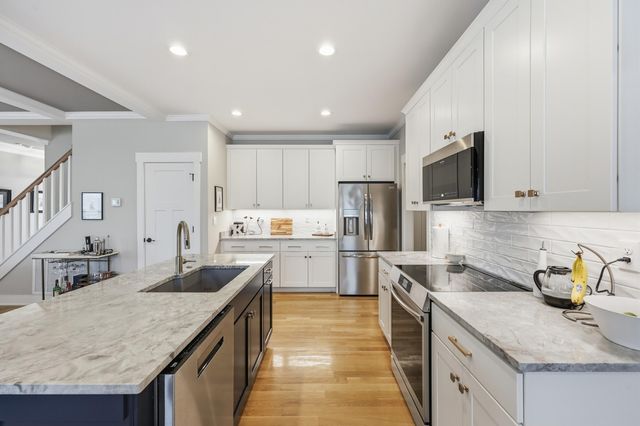 3800 Stolen Horse Trace, Lexington, KY 40509