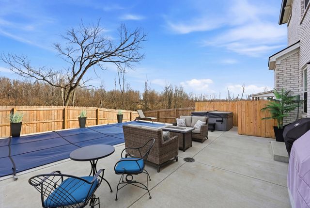 3800 Stolen Horse Trace, Lexington, KY 40509