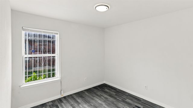 3204 Avenue L, Fort Worth, TX 76105