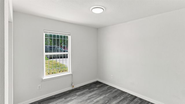 3204 Avenue L, Fort Worth, TX 76105