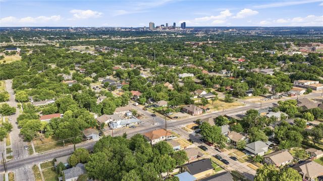3204 Avenue L, Fort Worth, TX 76105