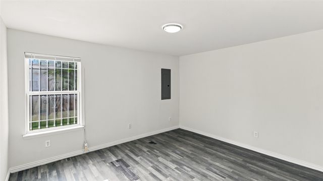 3204 Avenue L, Fort Worth, TX 76105