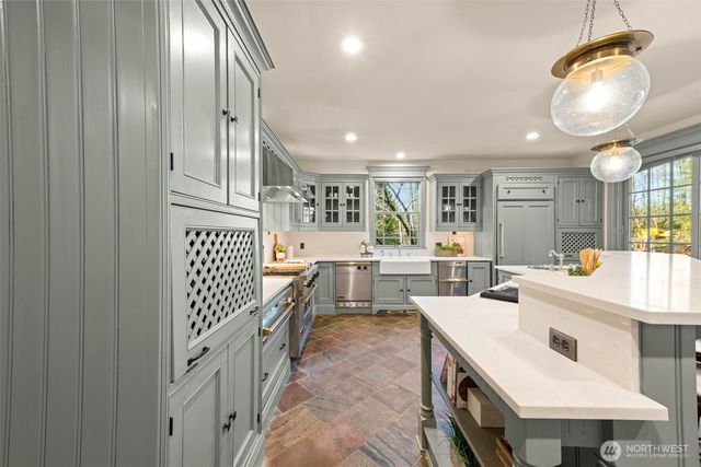 6424 286th Place NE, Carnation, WA 98014