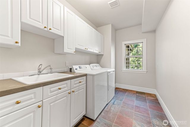 6424 286th Place NE, Carnation, WA 98014