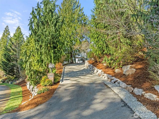 6424 286th Place NE, Carnation, WA 98014