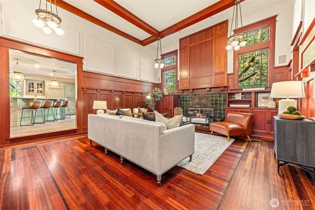 6424 286th Place NE, Carnation, WA 98014