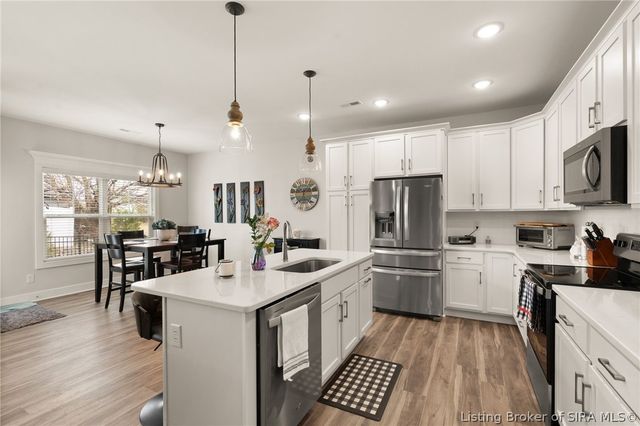 4114 Tudor Trail, New Albany, IN 47150