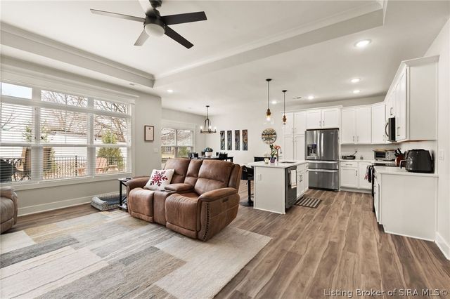 4114 Tudor Trail, New Albany, IN 47150