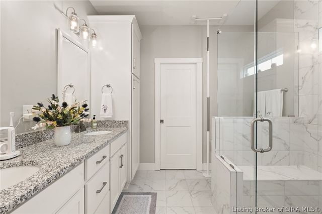 4114 Tudor Trail, New Albany, IN 47150