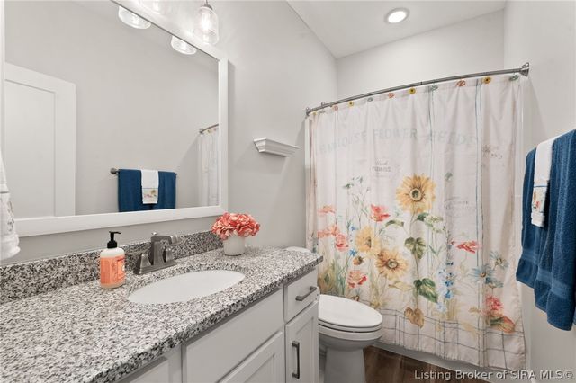 4114 Tudor Trail, New Albany, IN 47150