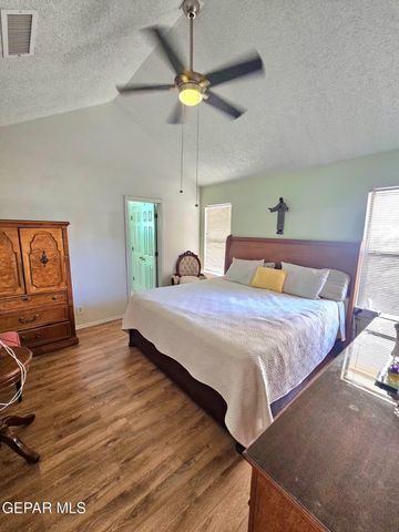 753 MARTHA GALE Drive, El Paso, TX 79912