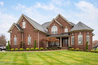 11128 Little Spring Blvd, Louisville, KY 40291