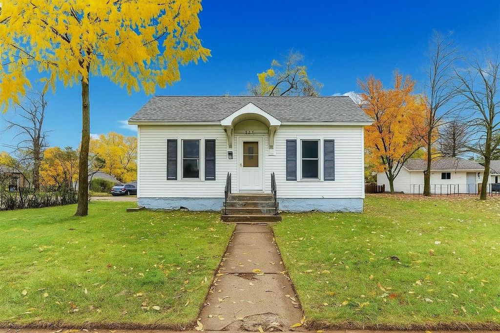 411 8TH STREET NORTH, Wisconsin Rapids, WI 54494