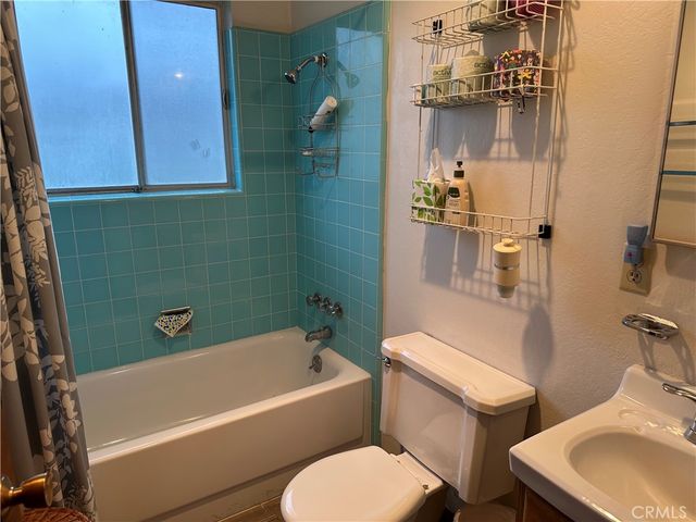 12724 Island, Clearlake Oaks, CA 95423