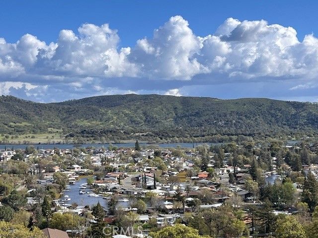 12724 Island, Clearlake Oaks, CA 95423