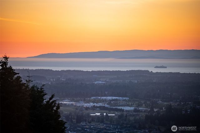 465 Quails Roost Road, Sequim, WA 98382