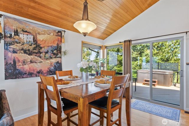 465 Quails Roost Road, Sequim, WA 98382