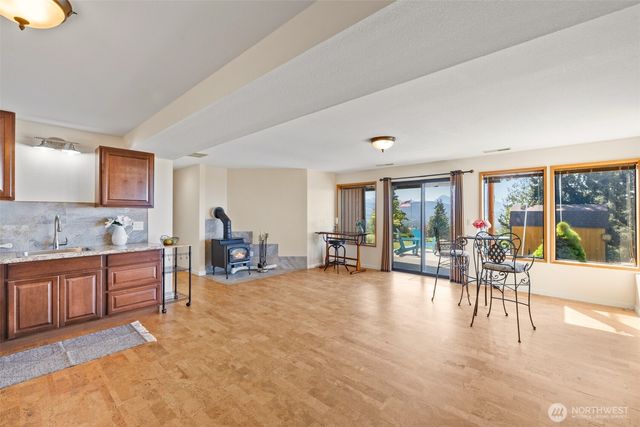 465 Quails Roost Road, Sequim, WA 98382