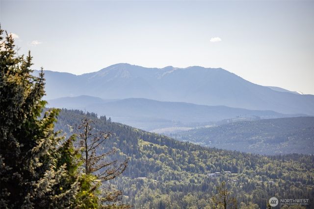 465 Quails Roost Road, Sequim, WA 98382
