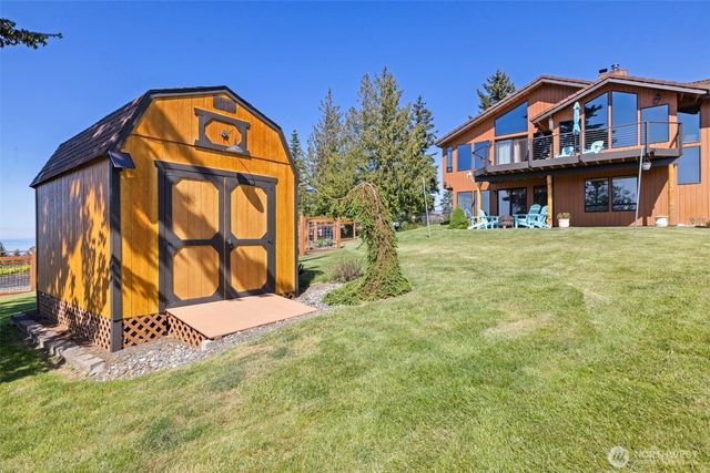 465 Quails Roost Road, Sequim, WA 98382