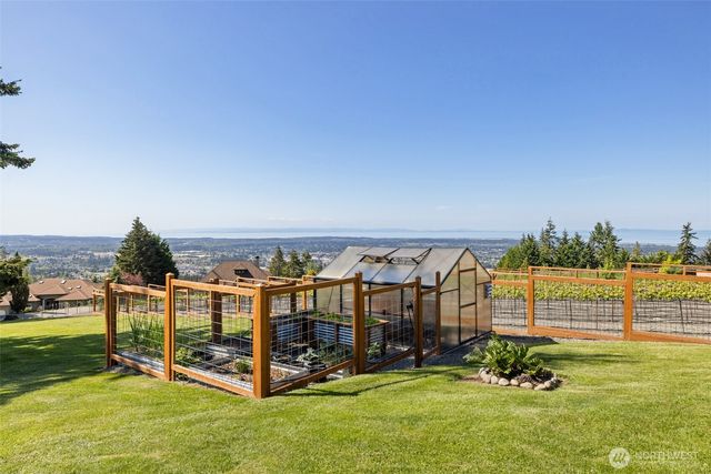 465 Quails Roost Road, Sequim, WA 98382
