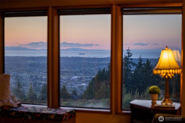 465 Quails Roost Road, Sequim, WA 98382