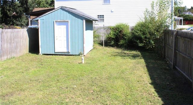 1114 N Mallory ST, Hampton, VA 23663