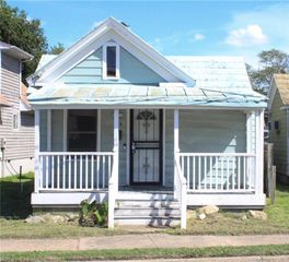 1114 N Mallory ST, Hampton, VA 23663