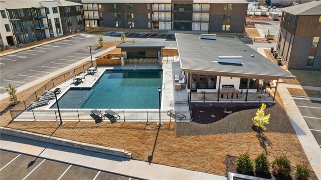 3319 SE MP Parkway 308, Bentonville, AR 72712