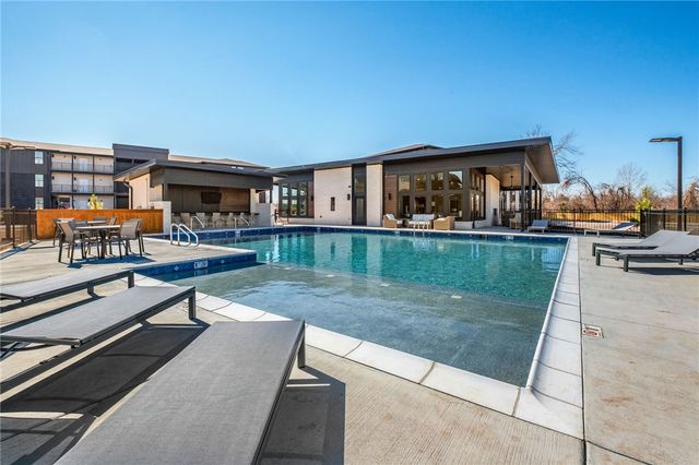 3319 SE MP Parkway 308, Bentonville, AR 72712