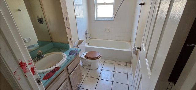 2115 INTERVISTA LANE, Valrico, FL 33594