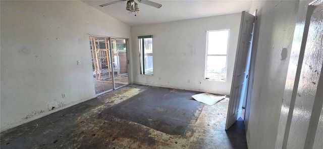 2115 INTERVISTA LANE, Valrico, FL 33594