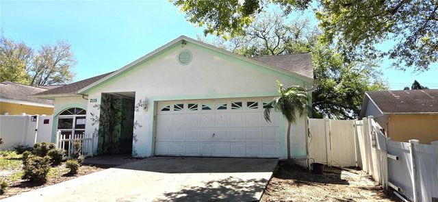 2115 INTERVISTA LANE, Valrico, FL 33594