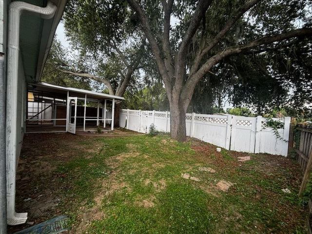 2115 INTERVISTA LANE, Valrico, FL 33594