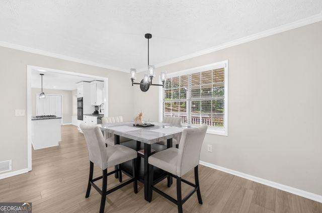 976 Walnut Drive, Lawrenceville, GA 30044