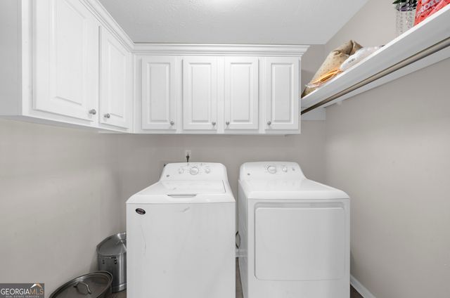 976 Walnut Drive, Lawrenceville, GA 30044
