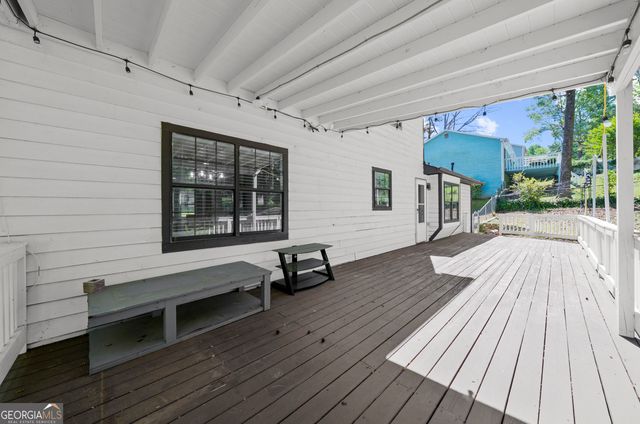976 Walnut Drive, Lawrenceville, GA 30044