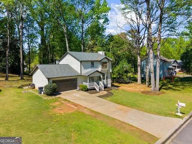 976 Walnut Drive, Lawrenceville, GA 30044