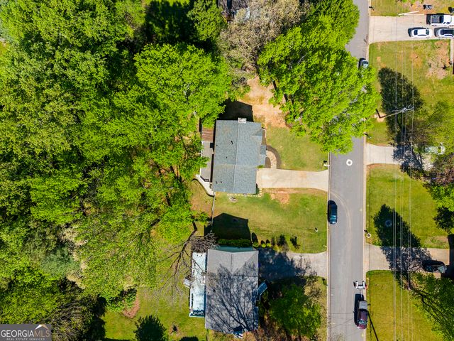 976 Walnut Drive, Lawrenceville, GA 30044