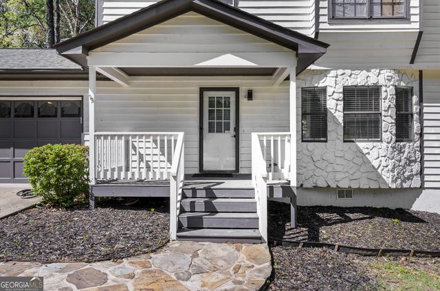 976 Walnut Drive, Lawrenceville, GA 30044