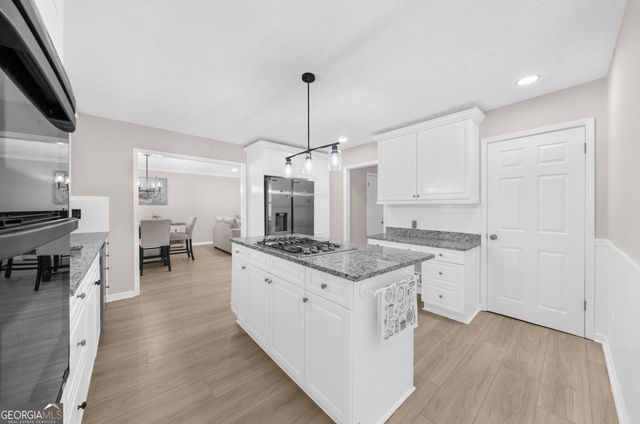 976 Walnut Drive, Lawrenceville, GA 30044